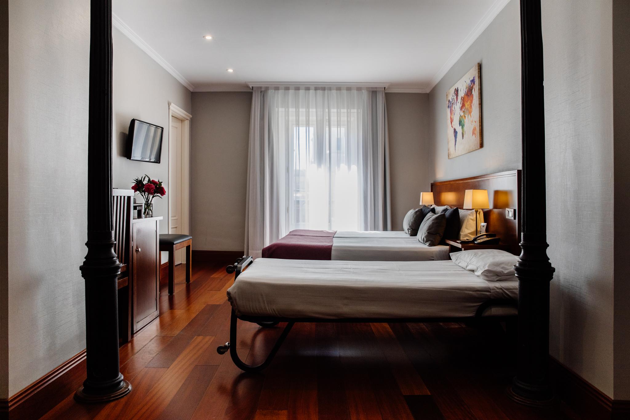 Itc Infantas By Soho Boutique Hotel Madrid Luaran gambar