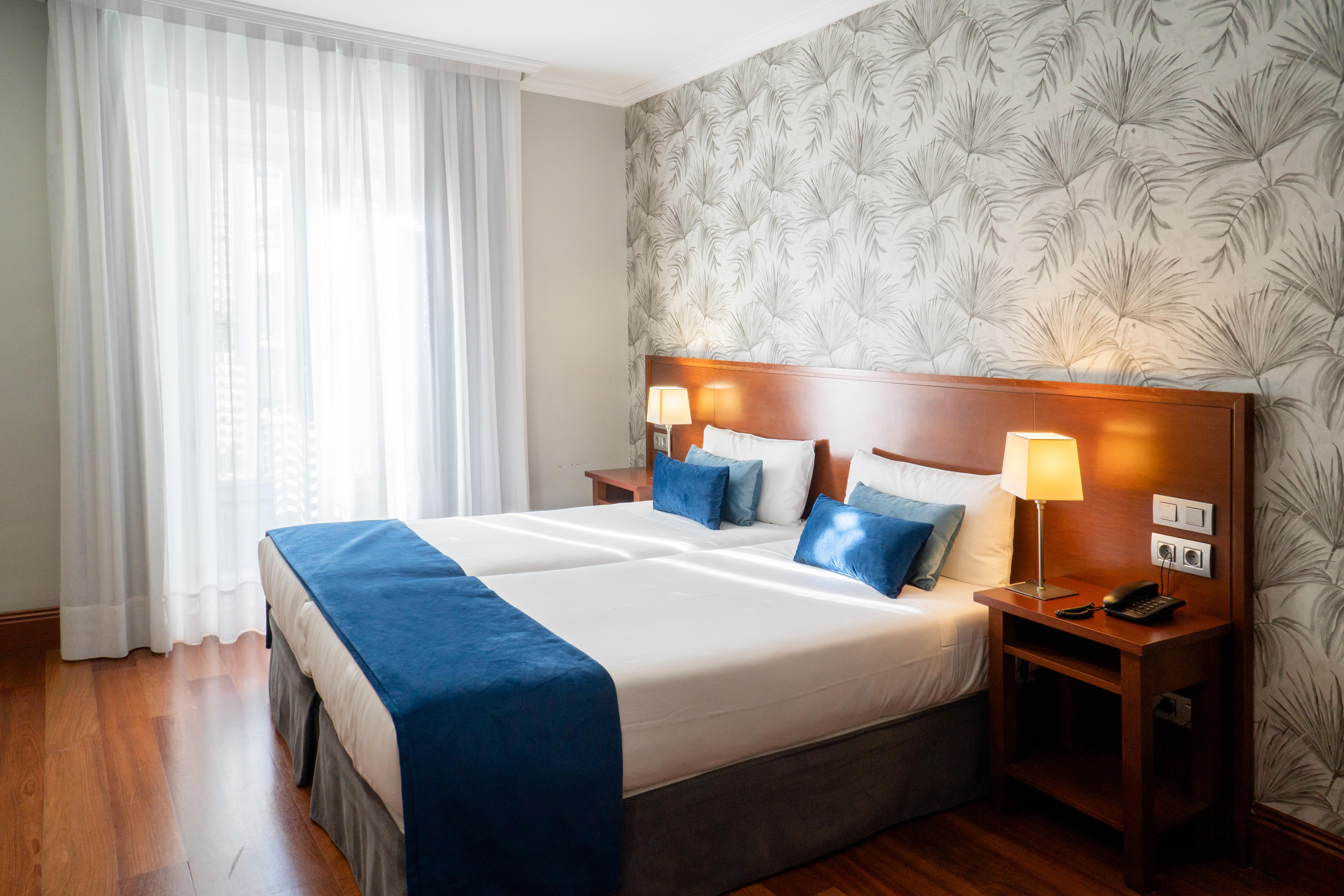 Itc Infantas By Soho Boutique Hotel Madrid Luaran gambar