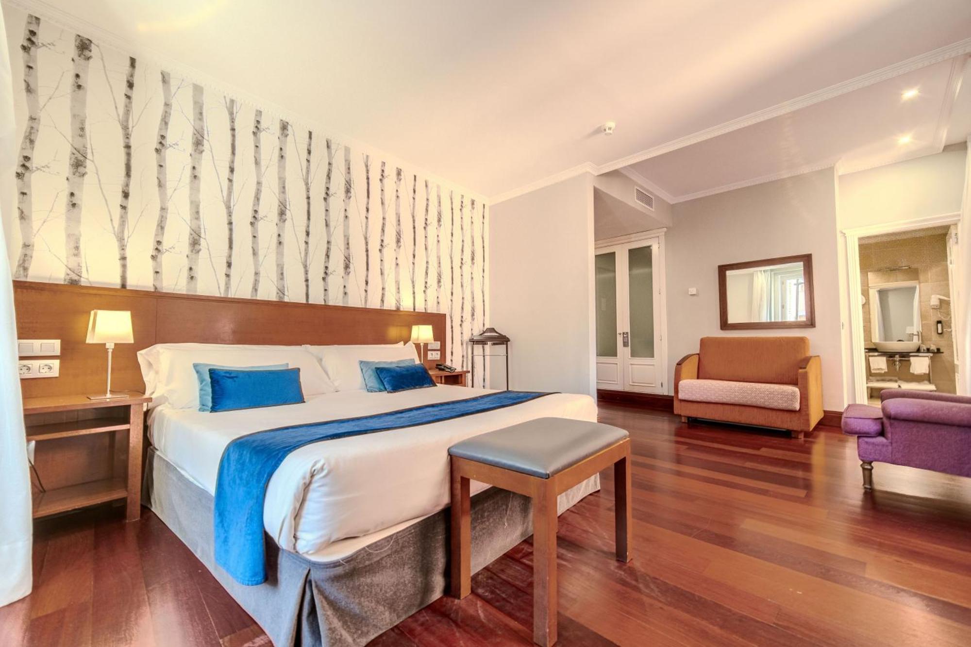 Itc Infantas By Soho Boutique Hotel Madrid Luaran gambar