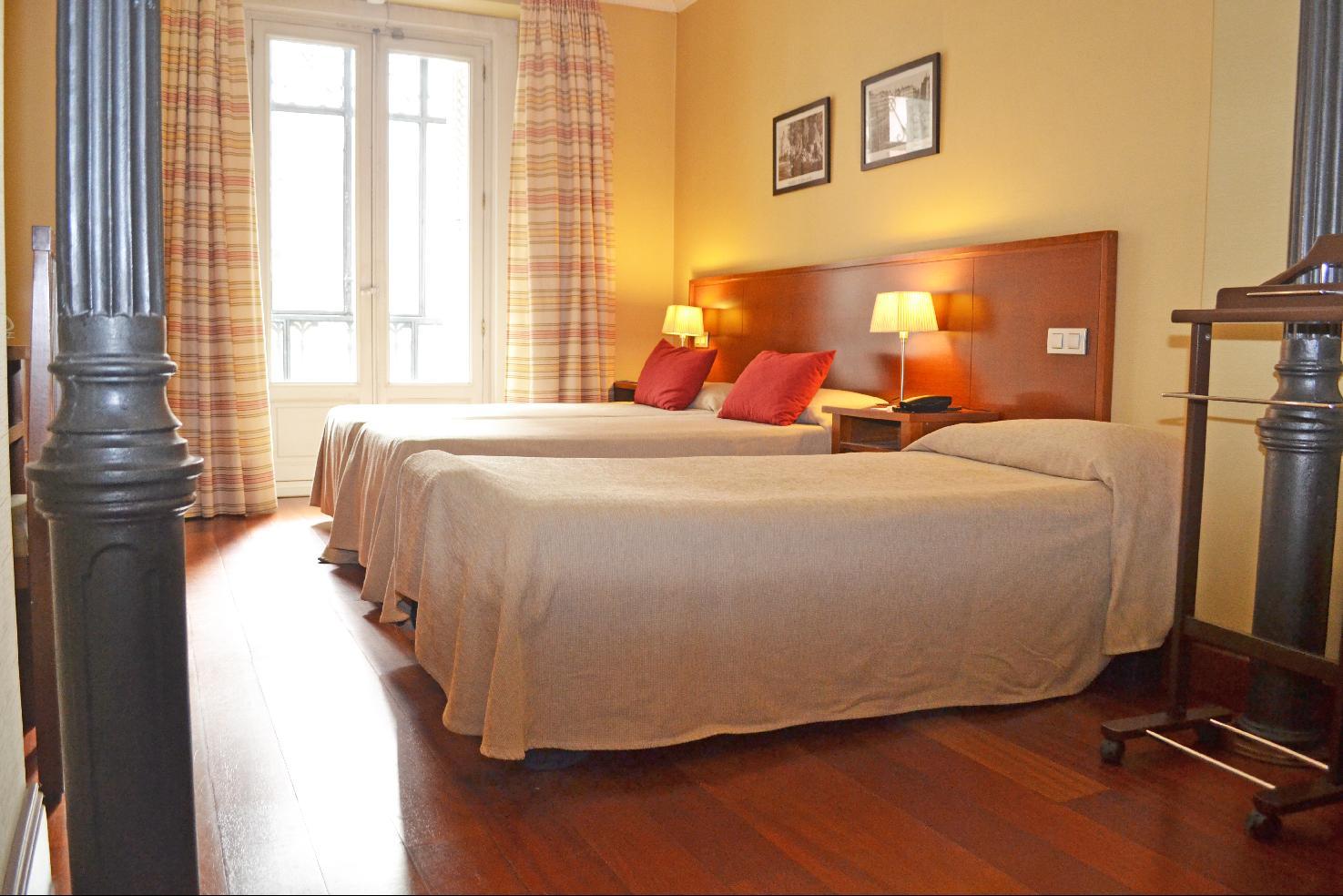Itc Infantas By Soho Boutique Hotel Madrid Luaran gambar