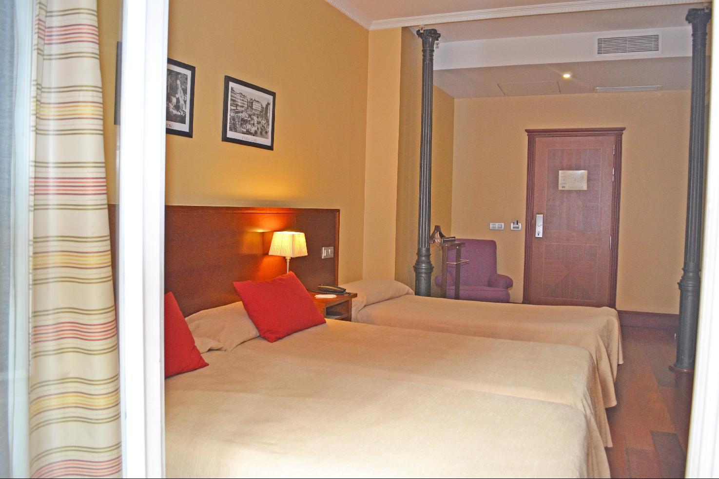 Itc Infantas By Soho Boutique Hotel Madrid Luaran gambar