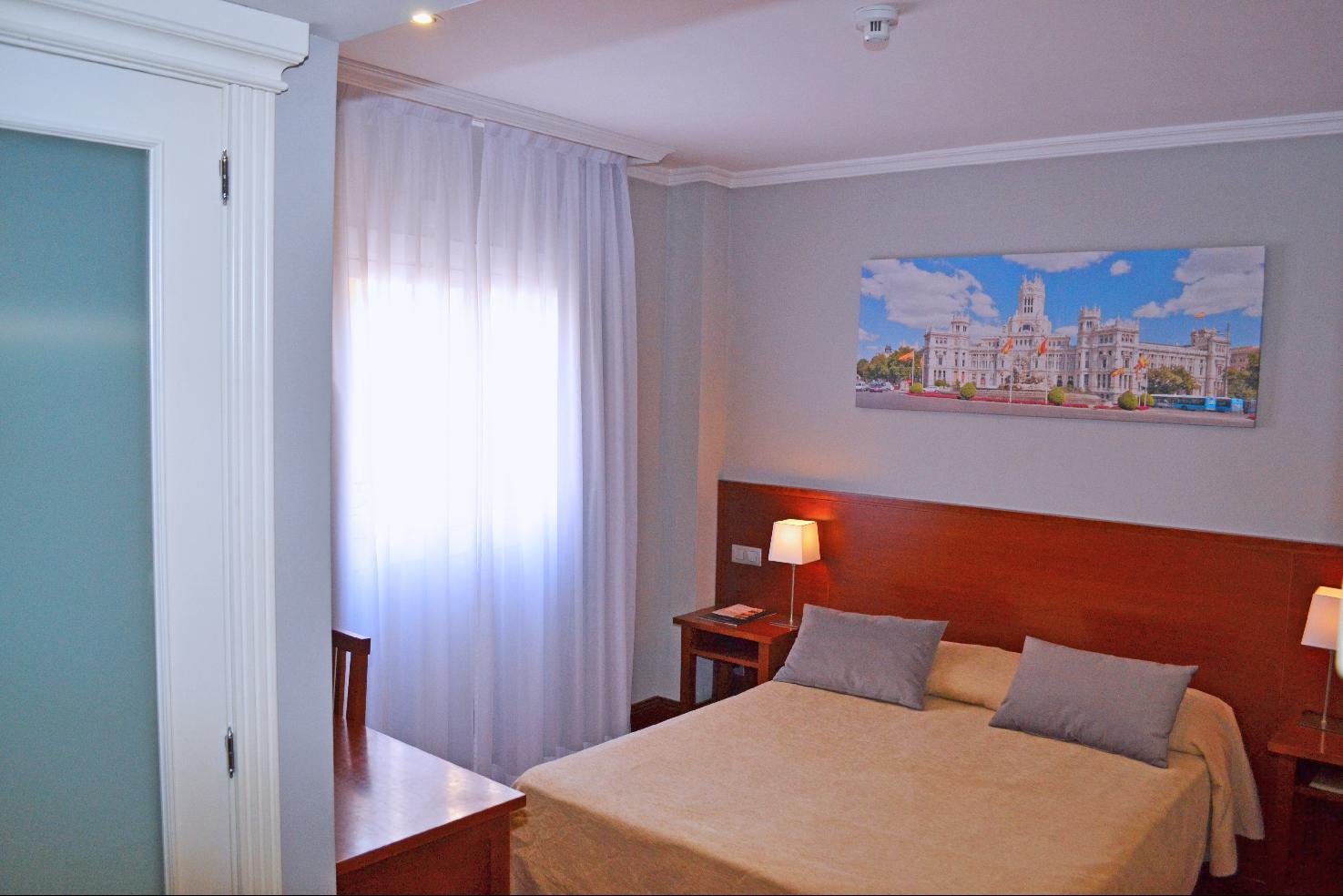 Itc Infantas By Soho Boutique Hotel Madrid Luaran gambar